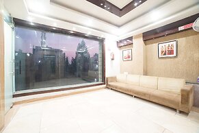 Fabhotel Johri Regency