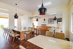 Fabhotel Northern Suites