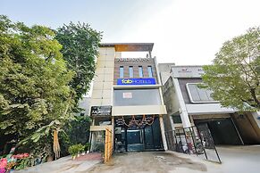 FabHotel Kavya Inn