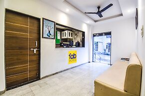 Fabhotel Seven Seas