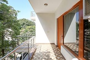 Fabhotel New Journey Hospitality