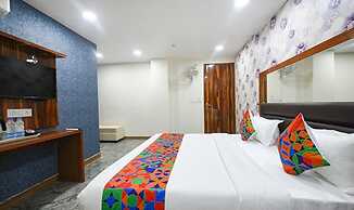 Fabhotel Mona Continental