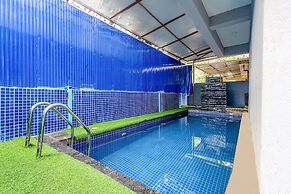 Fabhotel Raj Resort