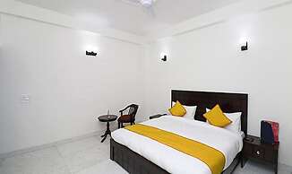 Fabhotel The Primero