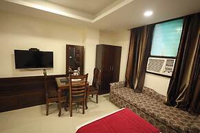 Airpot The Paramonnt Hotel