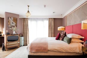 The Rabbit Hotel & Retreat