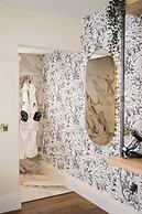 The Rabbit Hotel & Retreat