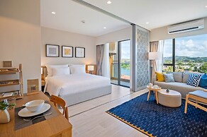 Laguna Lakeside Residences