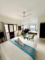 Shelton Blu Resort