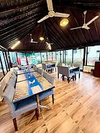 Shelton Blu Resort