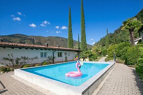 Miralago Lakeview Morcote With Pool