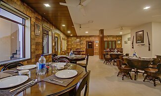 Utsav Vilas