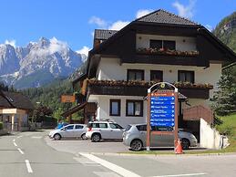 Apartmaji Rozle