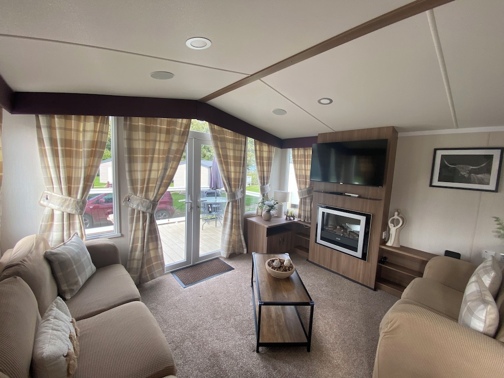 Luxury Caravan Escape by the Seaside, Port Seton
