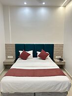 Hotel Satsang Grand