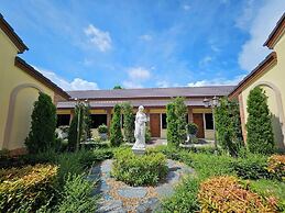Cottage Pine Rayong