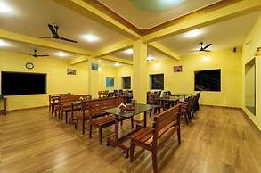 Dandeli Hill View Jungle Stay