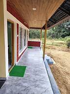 Dandeli Hill View Jungle Stay