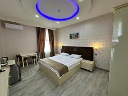 Starway Hotel