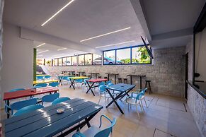 Mega Hostel