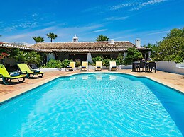 Villa Alice