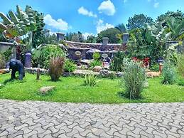 Hotel Bafana International