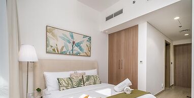 Pool View Studio 10mins From Dubai Mall