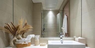 Pool View Studio 10mins From Dubai Mall