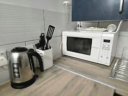Entire Studio With 2 Extra Beds