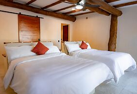 Beachfront Hotel Boutique DK