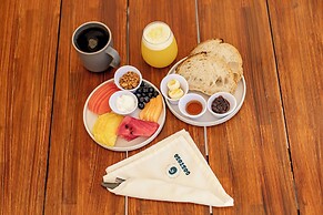 Beachfront Hotel Boutique DK