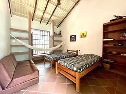 Casa Colonial privada vía Villeta Tobia
