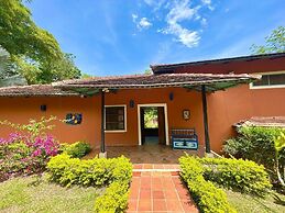 Casa Colonial privada vía Villeta Tobia