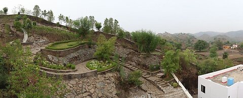 Meera Valley Resort