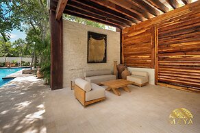 NHOA 101C 1BR Lux Pool access Aldea Zama