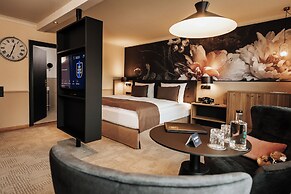 The Great North - Hotel