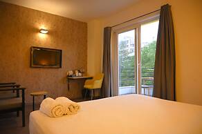 MY ONE HOTEL