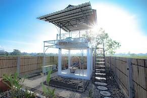 Villa New D'Bamboo by Plesirhatiyogja