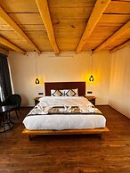 Yeti Resort Hunder