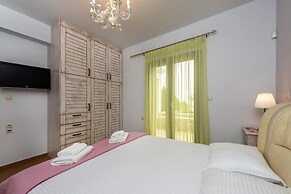 Villa Kyklamino in Lefkada
