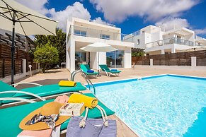 Villa Coral Bay 7 in Peyia