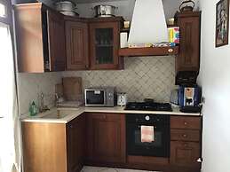Apartment - Sleeps 4 - Pet Friendly