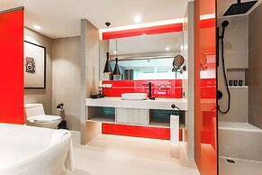 Radisson RED Phuket Patong Beach
