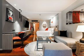 Radisson RED Phuket Patong Beach