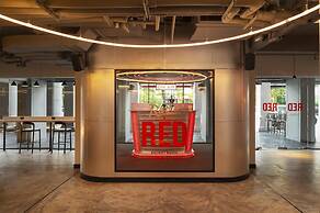 Radisson RED Phuket Patong Beach