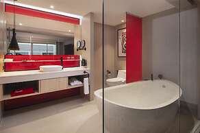 Radisson RED Phuket Patong Beach