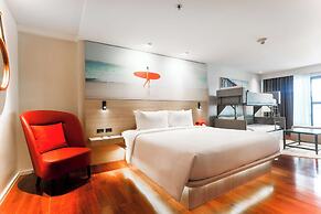 Radisson RED Phuket Patong Beach