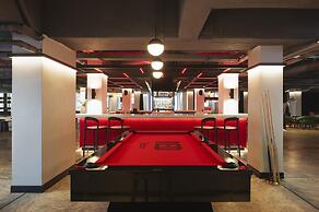 Radisson RED Phuket Patong Beach