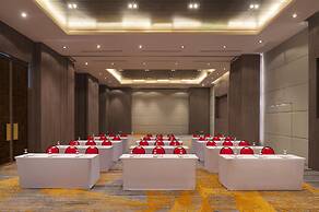 Radisson RED Phuket Patong Beach