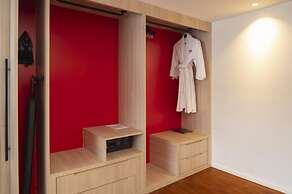 Radisson RED Phuket Patong Beach
